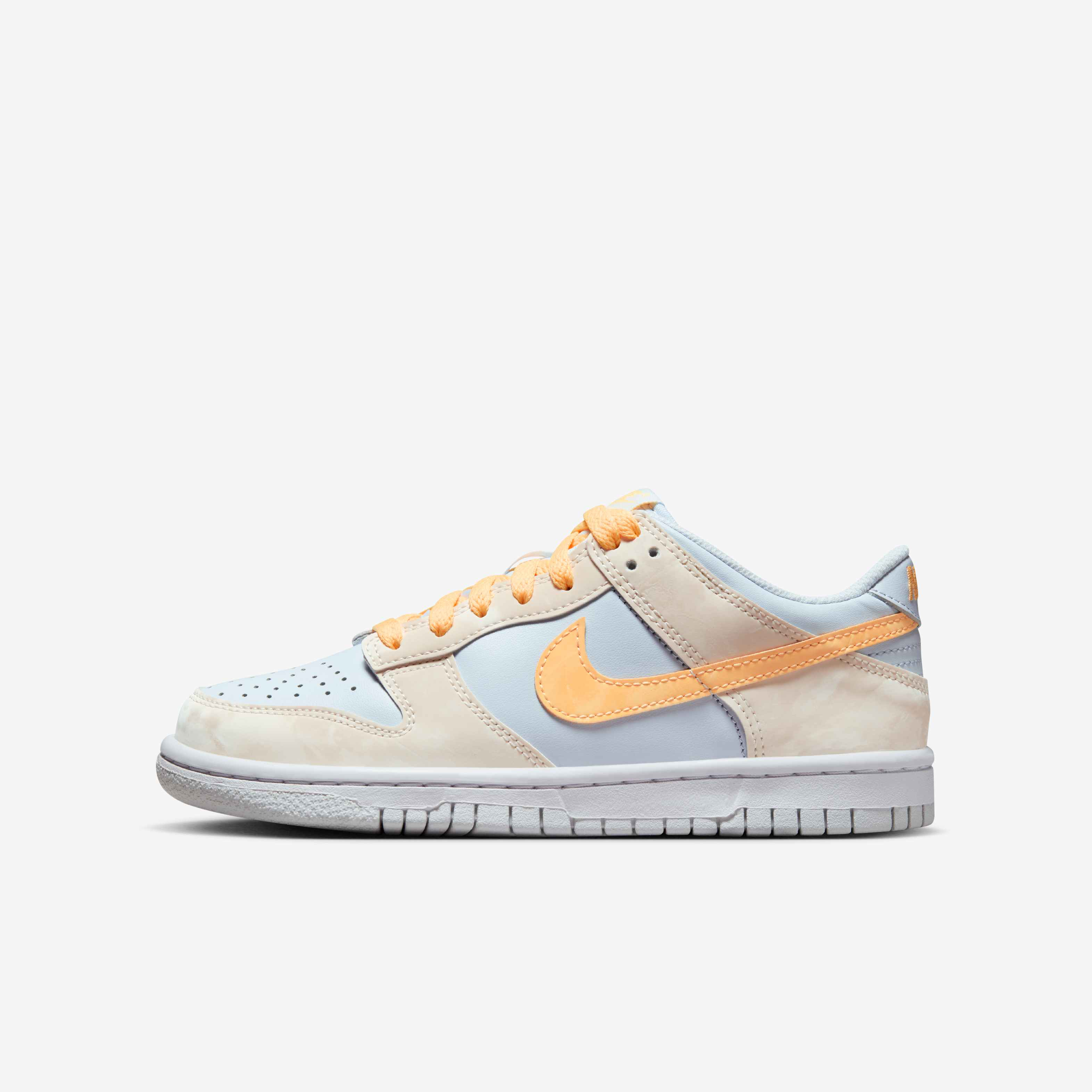 Nike Dunk Low image number 0