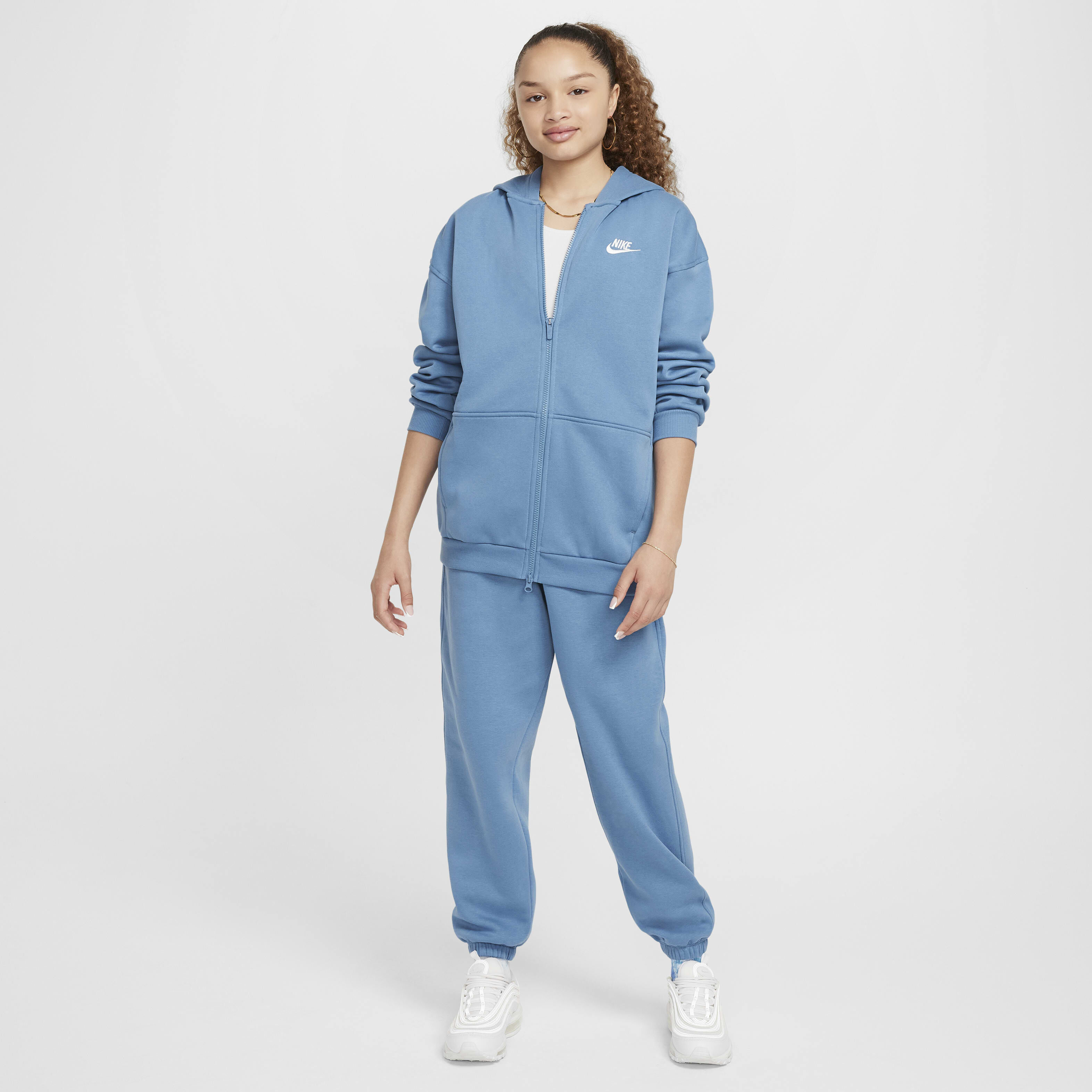 نايكي سبورتسوير كلوب فليس image number 6