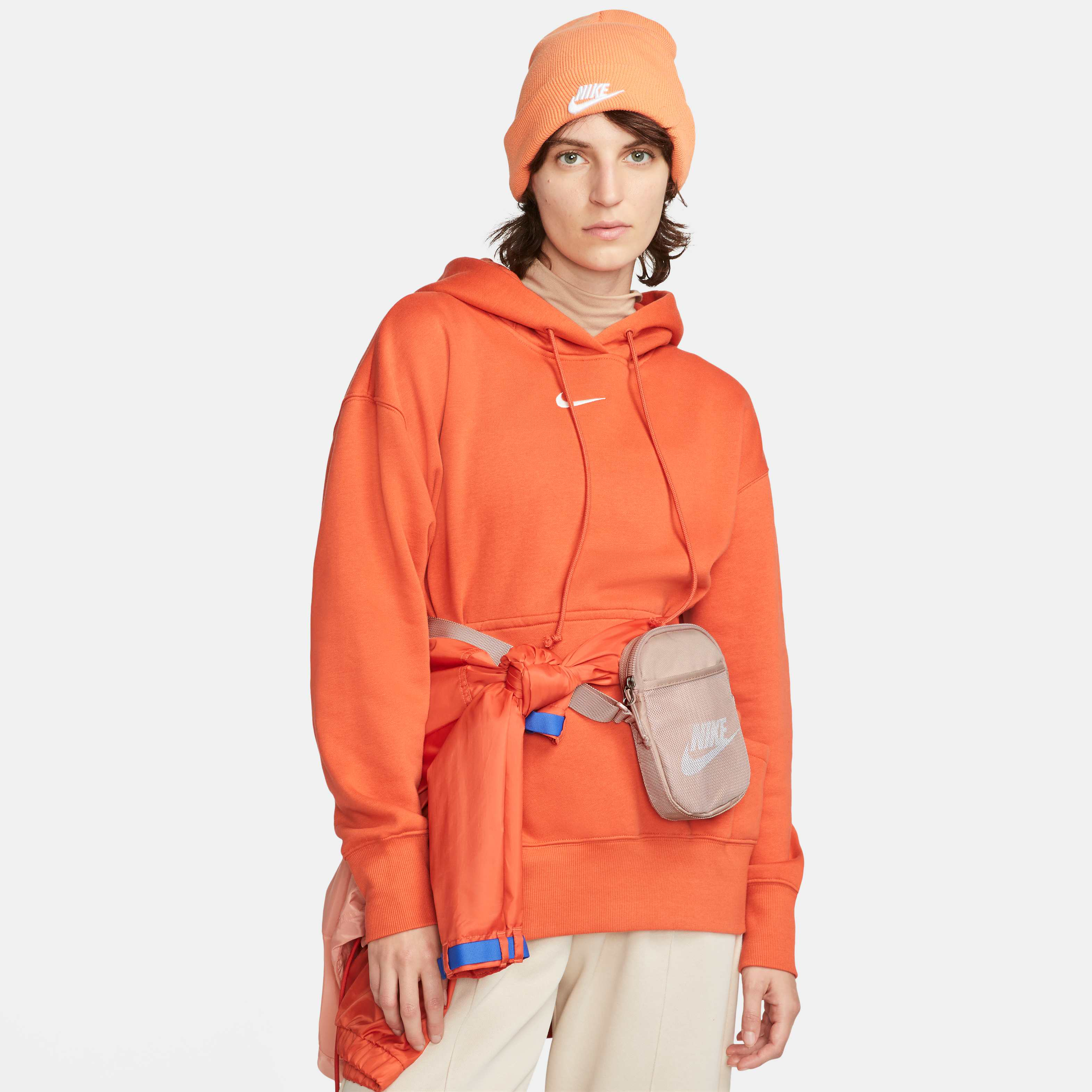 Nike Heritage image number 0