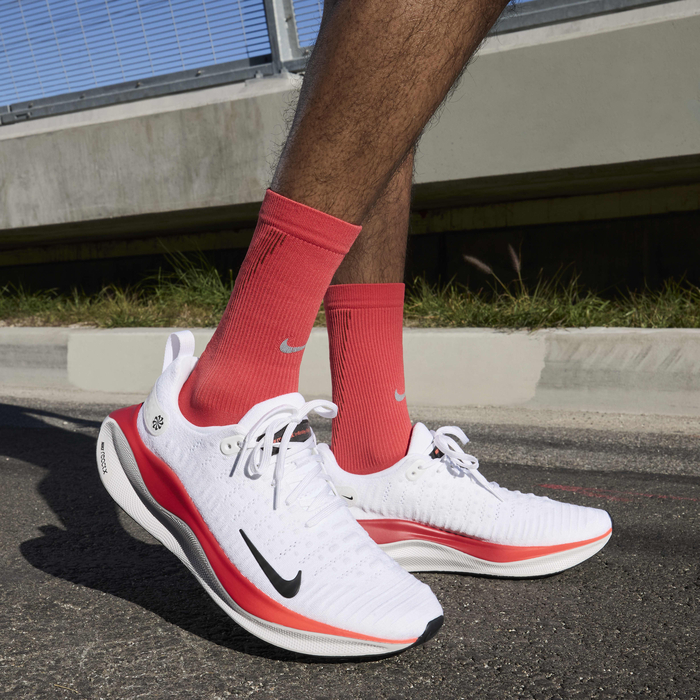 نايكي انفينيتي رن 4 image number 1 نايكي انفينيتي رن 4 image number 1