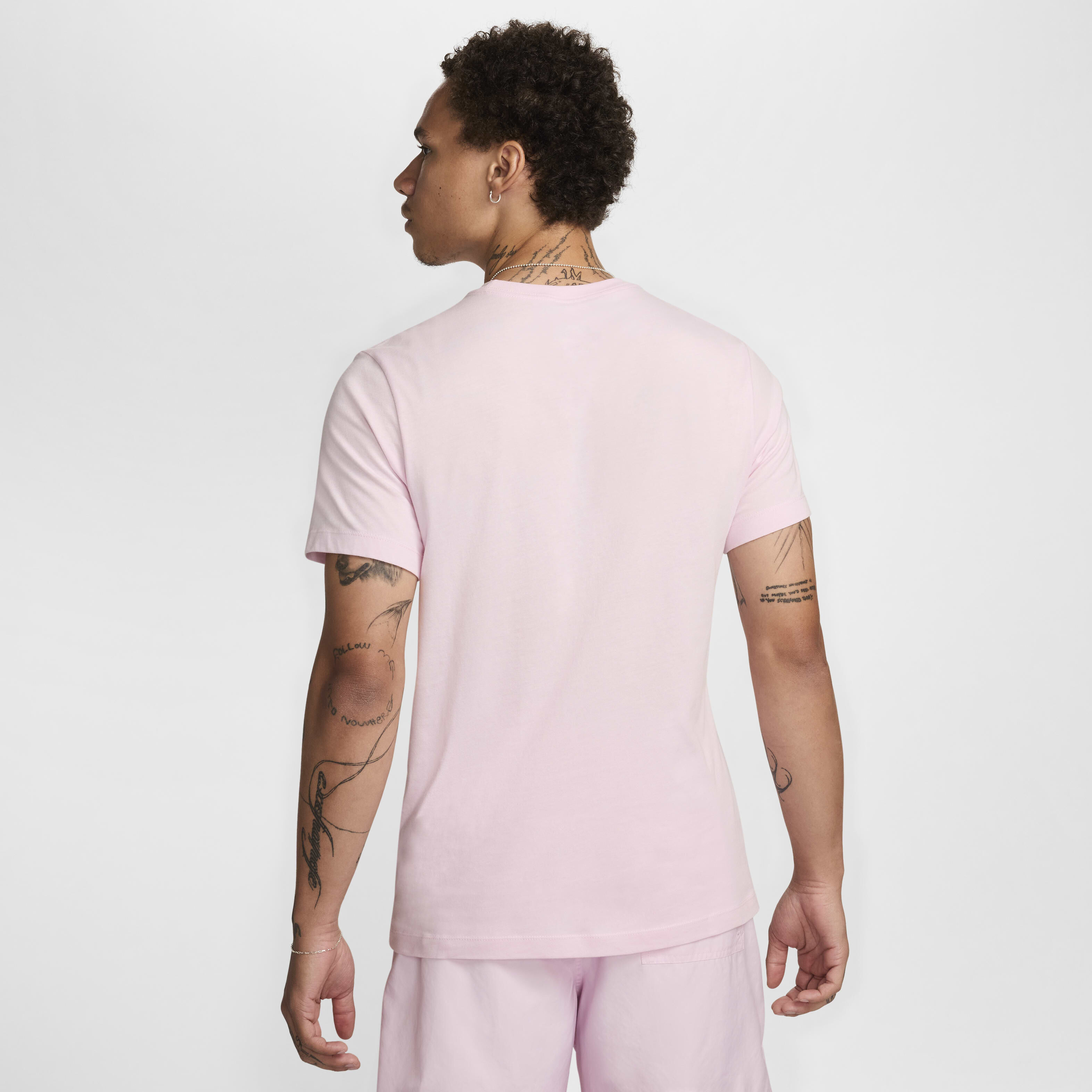 نايكي سبورتسوير image number 1