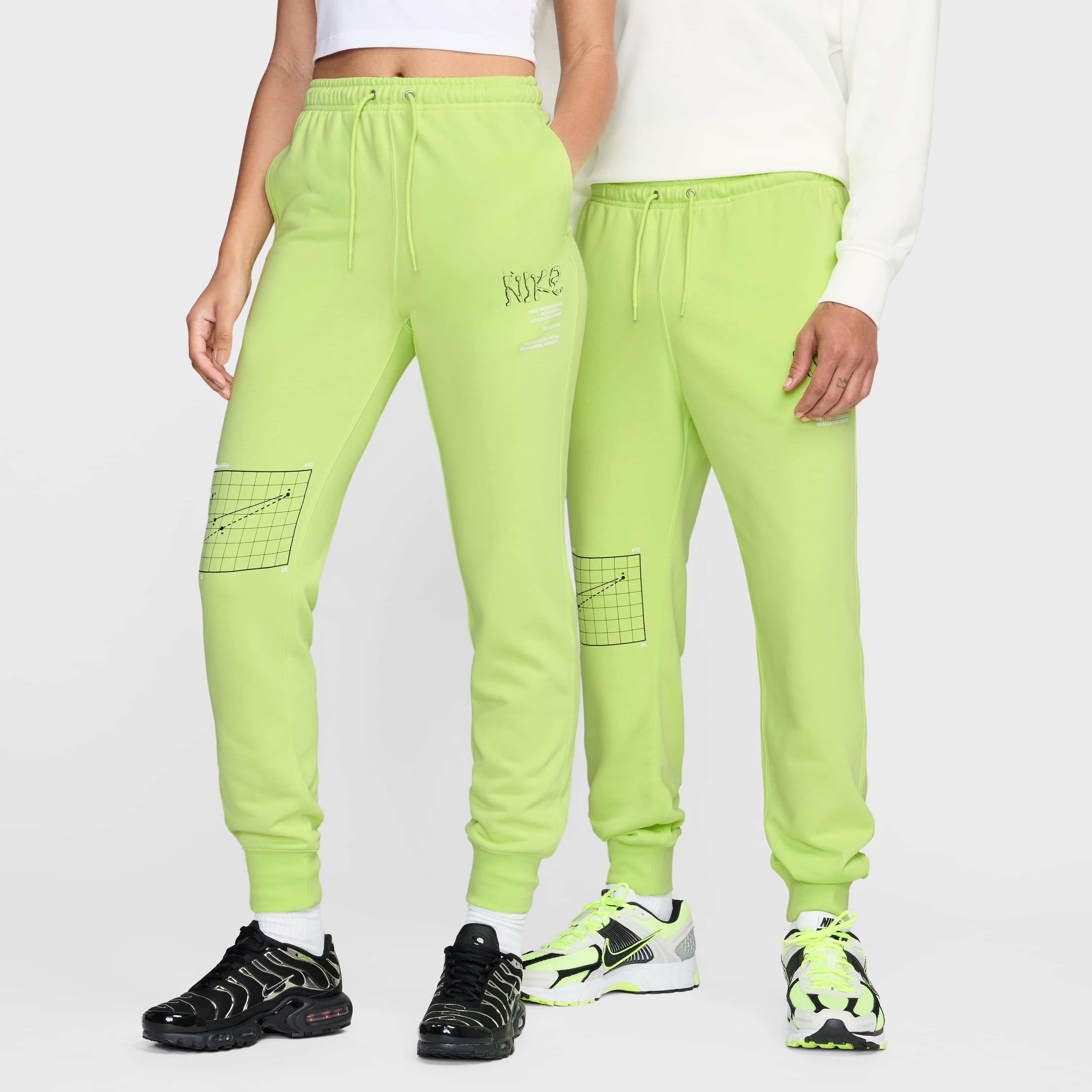 Nike Club image number 0