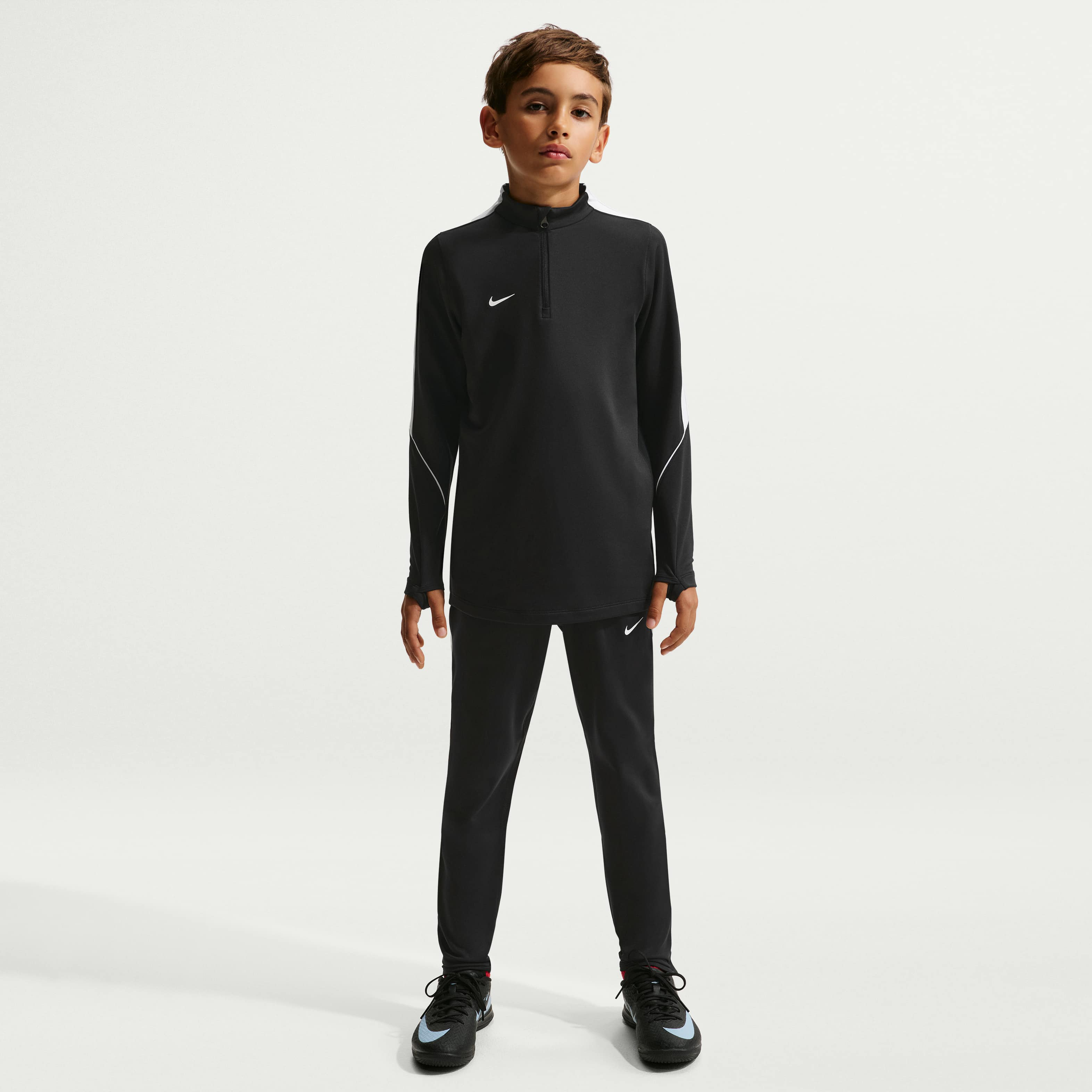 Nike Strike image number 6