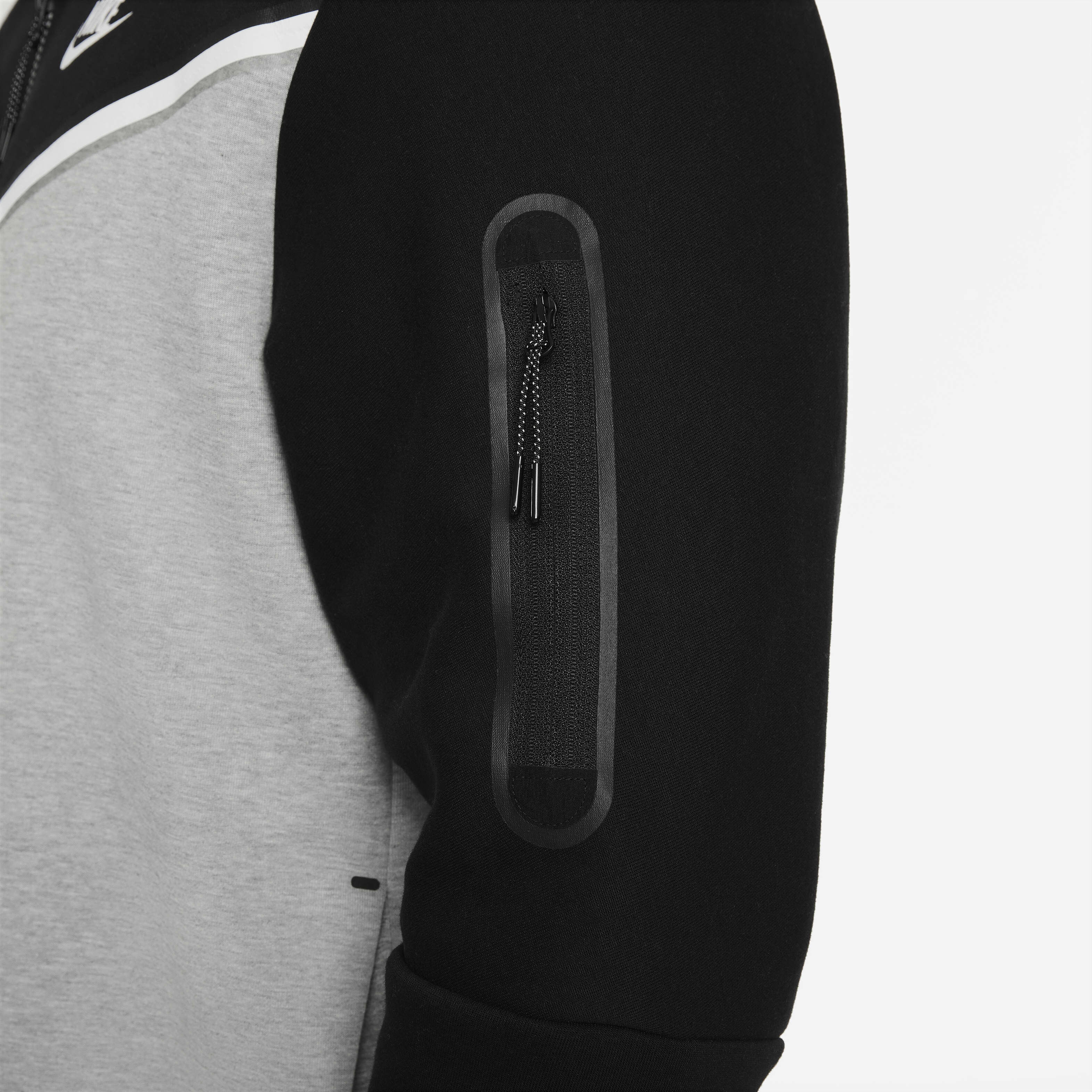 Nike Sportswear Tech Fleece image number 12
