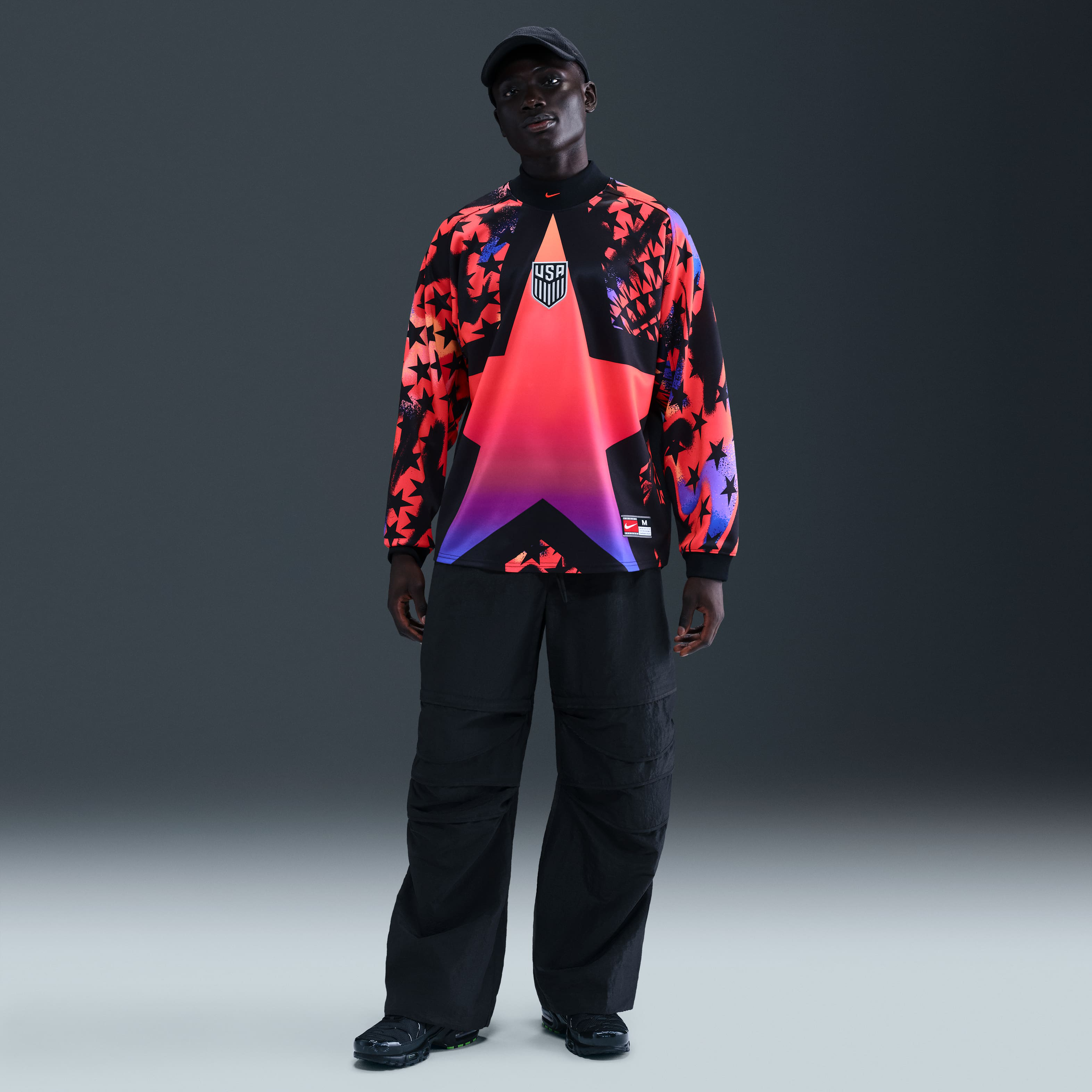 حارس المرمى الأصلي لمنتخب الولايات المتحدة image number 3