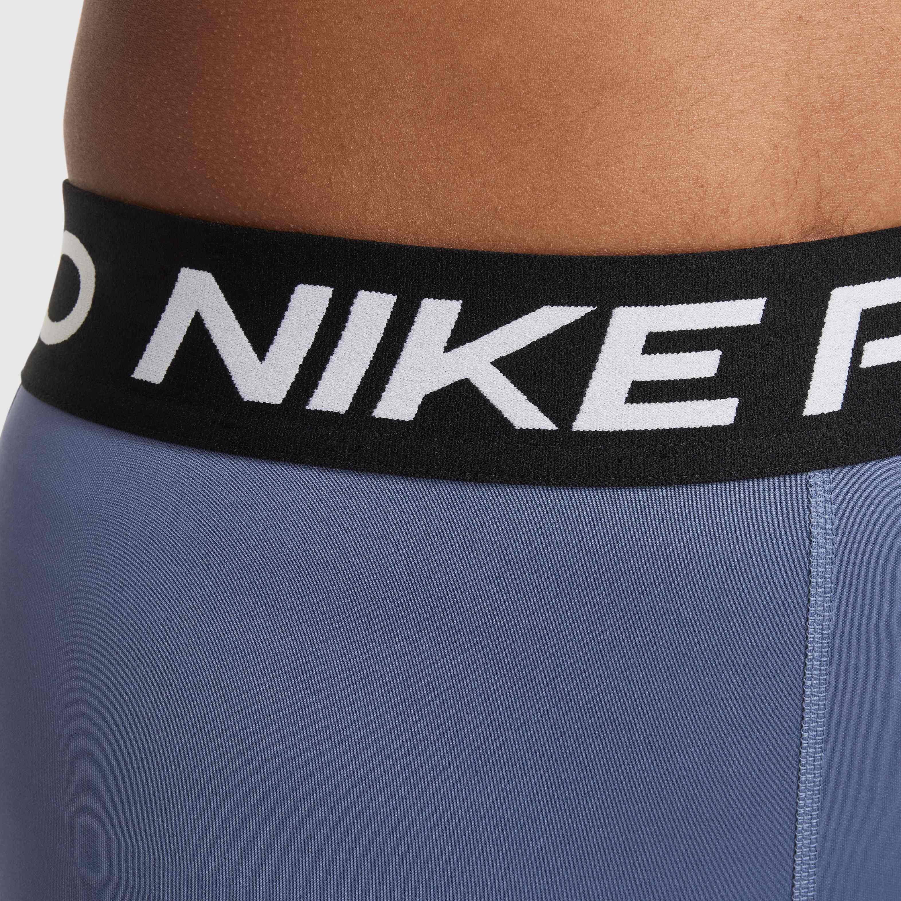 Nike Pro image number 3