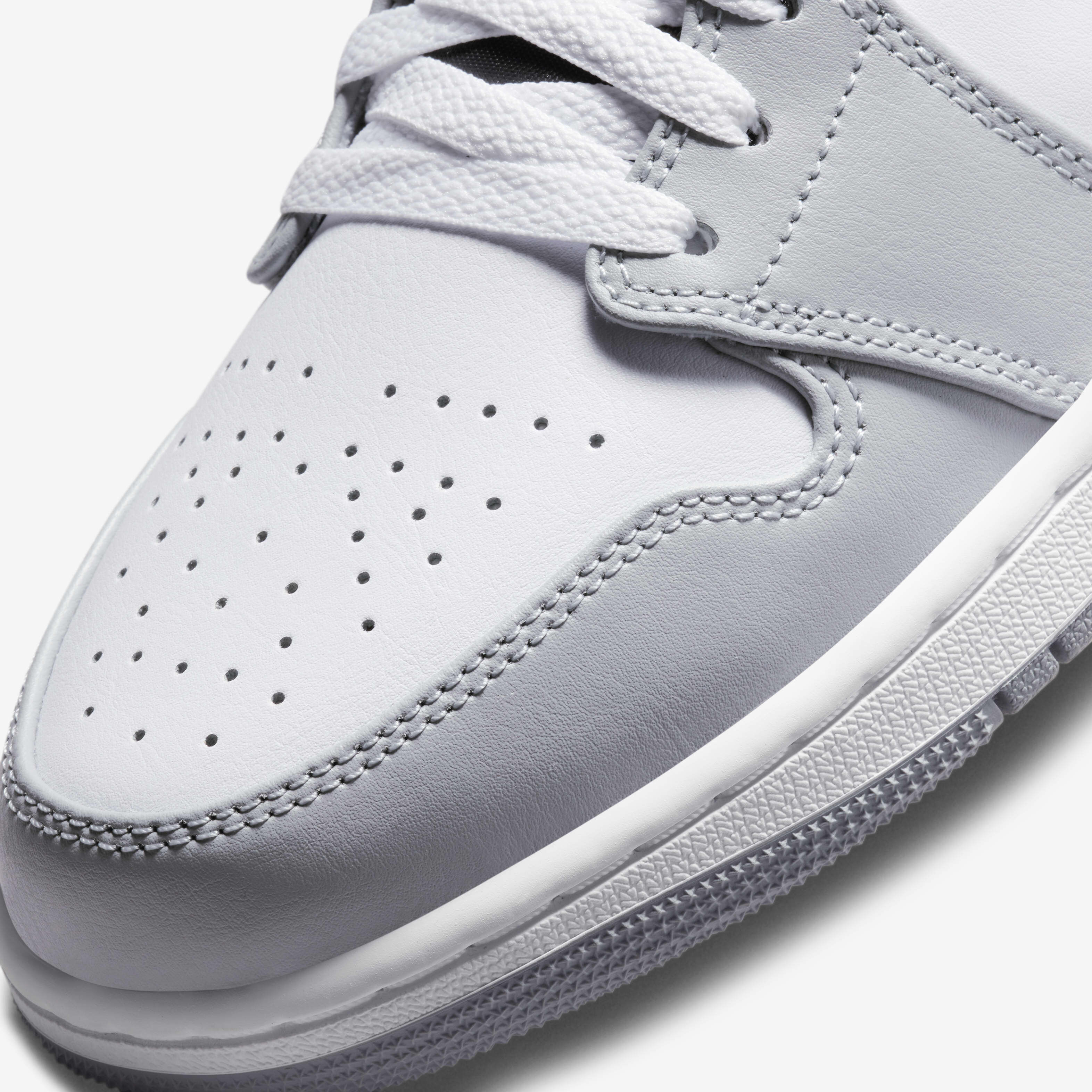 اير جوردن 1 ميد image number 6