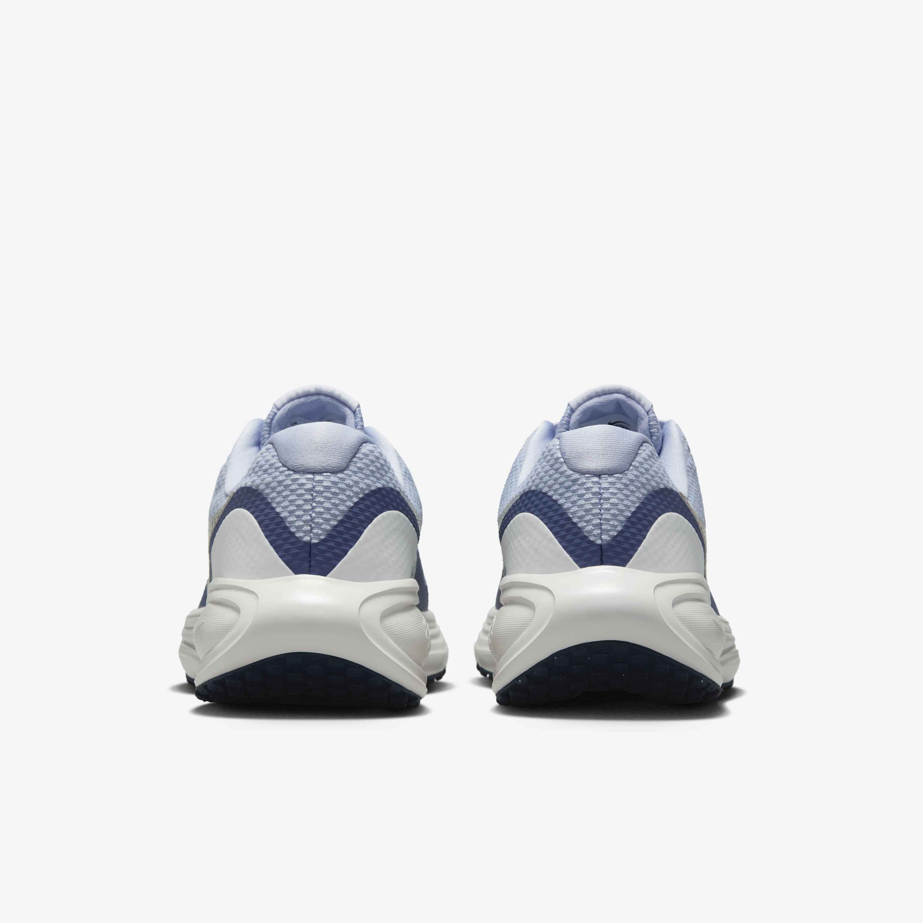 Nike Revolution 8 image number 5