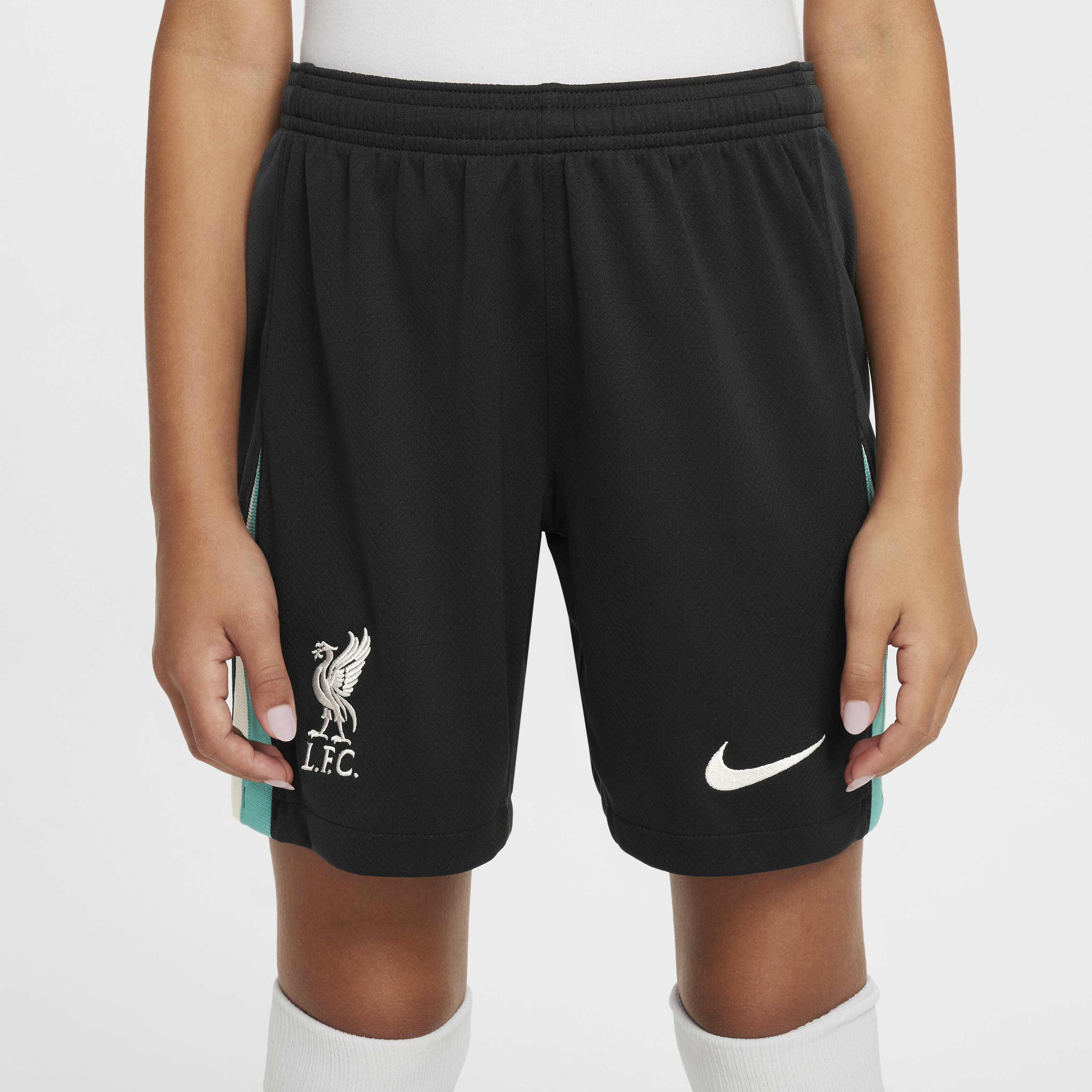 Liverpool F.C. 2024/25 Stadium Away image number 1