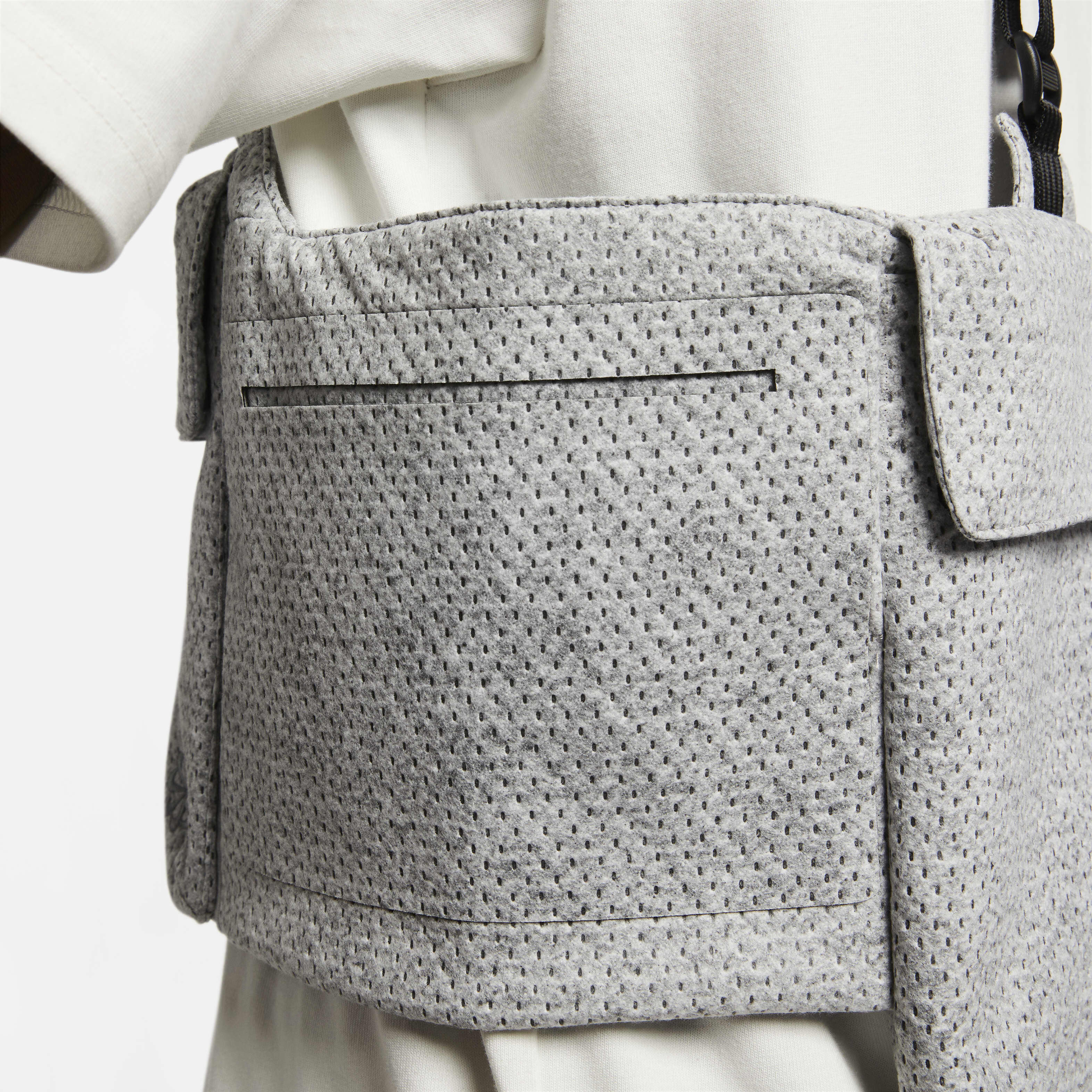 Nike Forward Utility Gilet image number 6