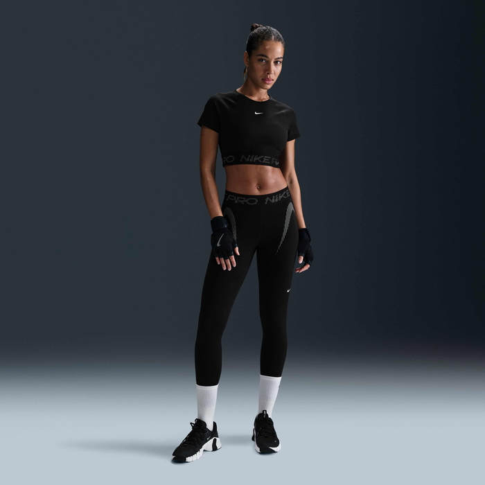 Nike Pro image number 3 Nike Pro image number 3