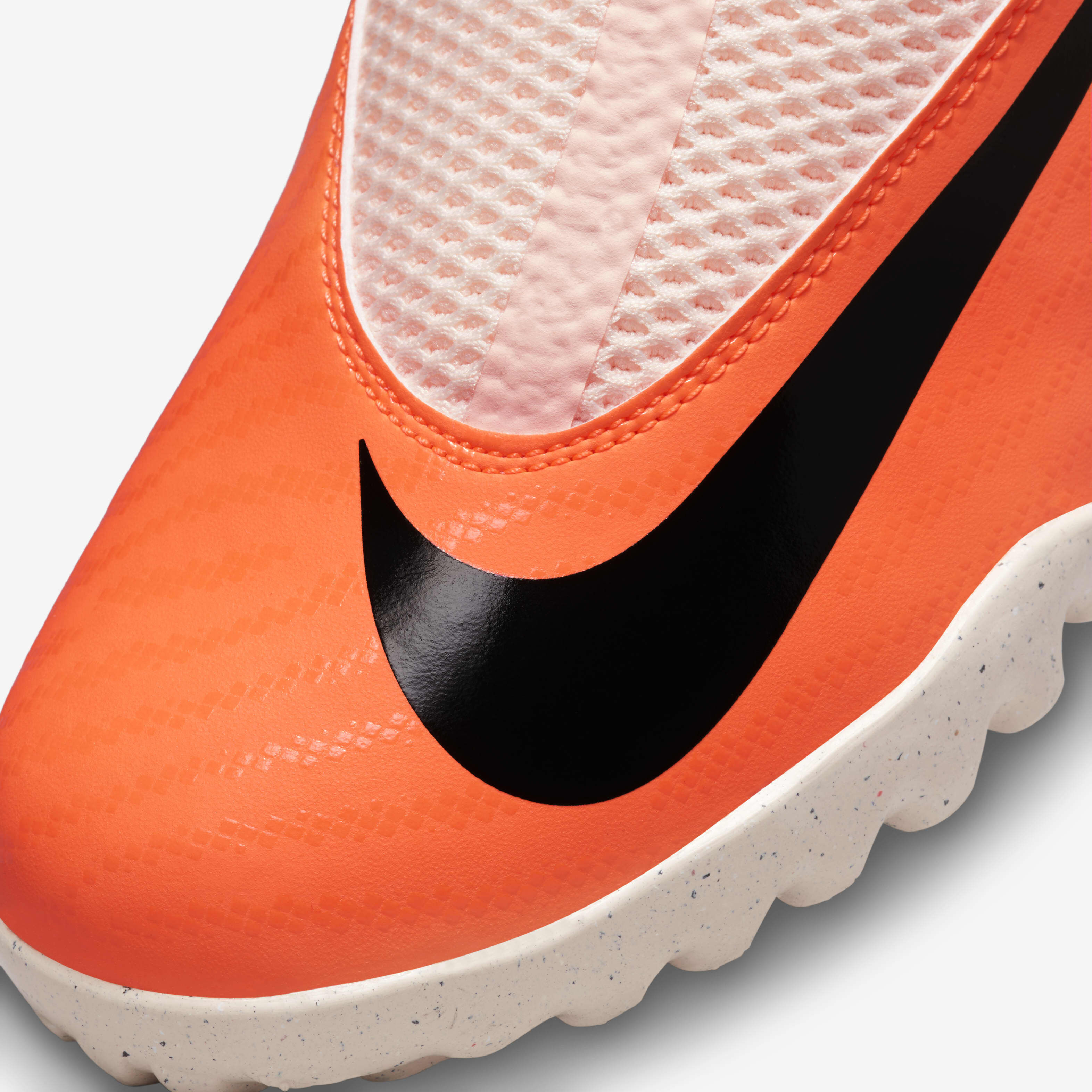 Nike Jr. Phantom GX Academy image number 6