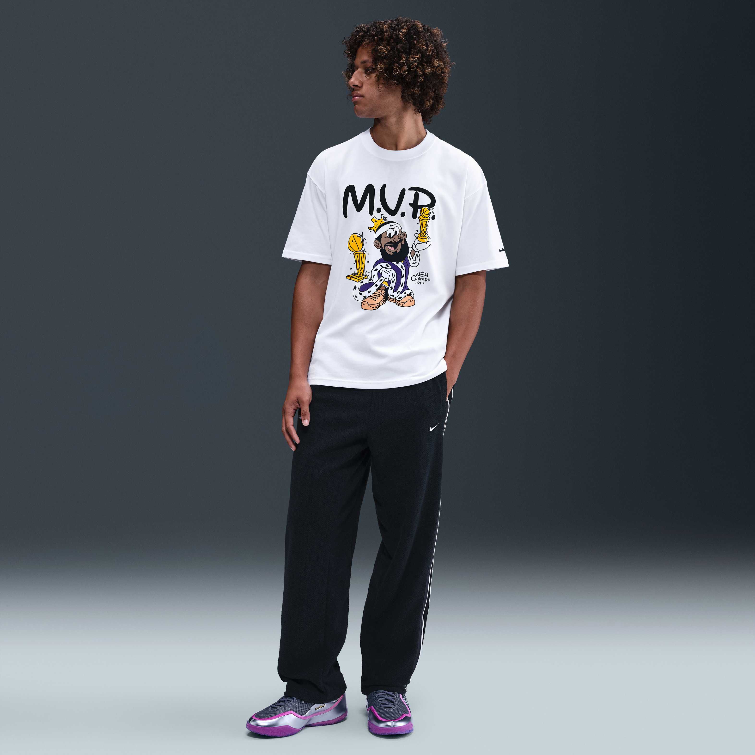 ليبرون 'بايل بوي' image number 3