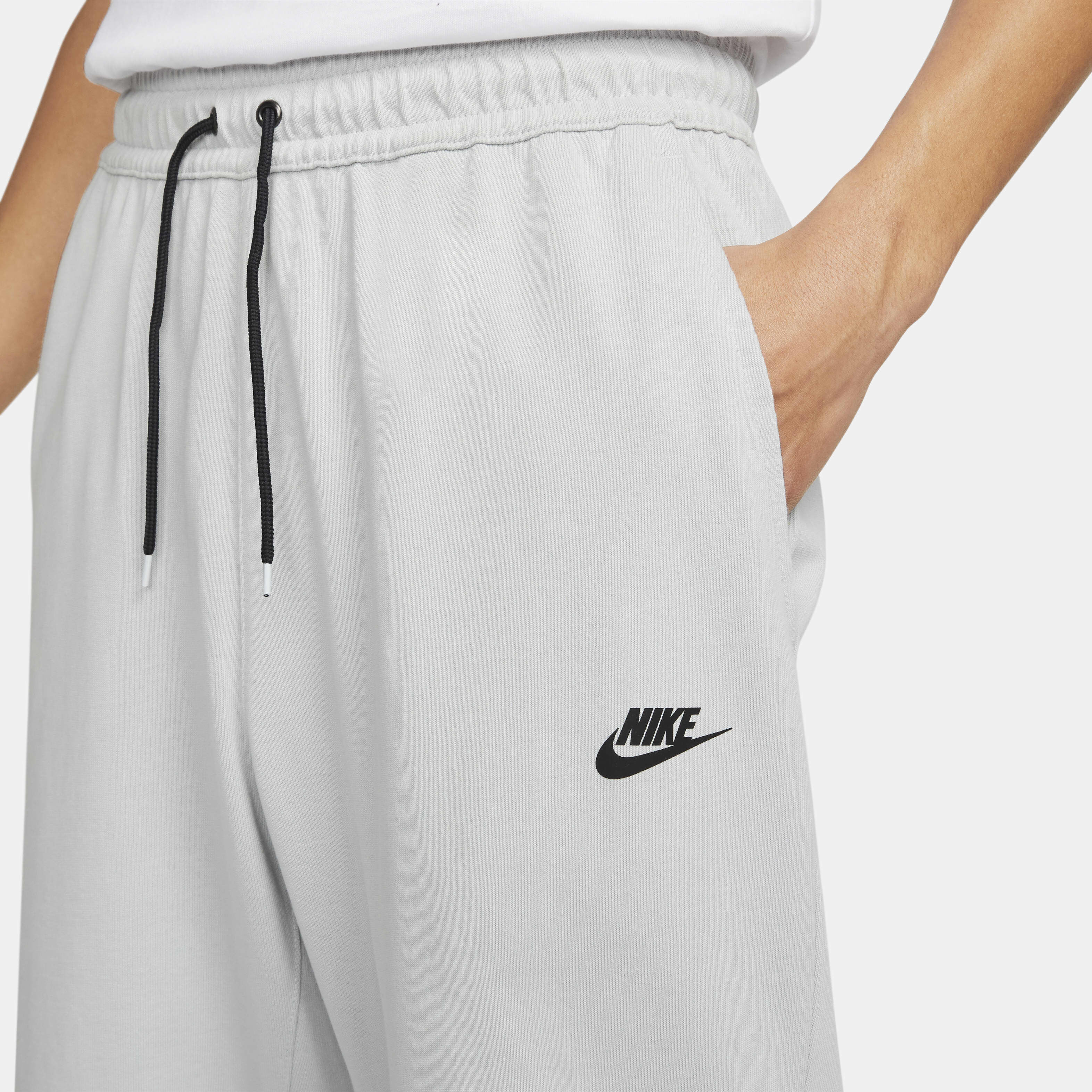 Nike Sportswear image number 2