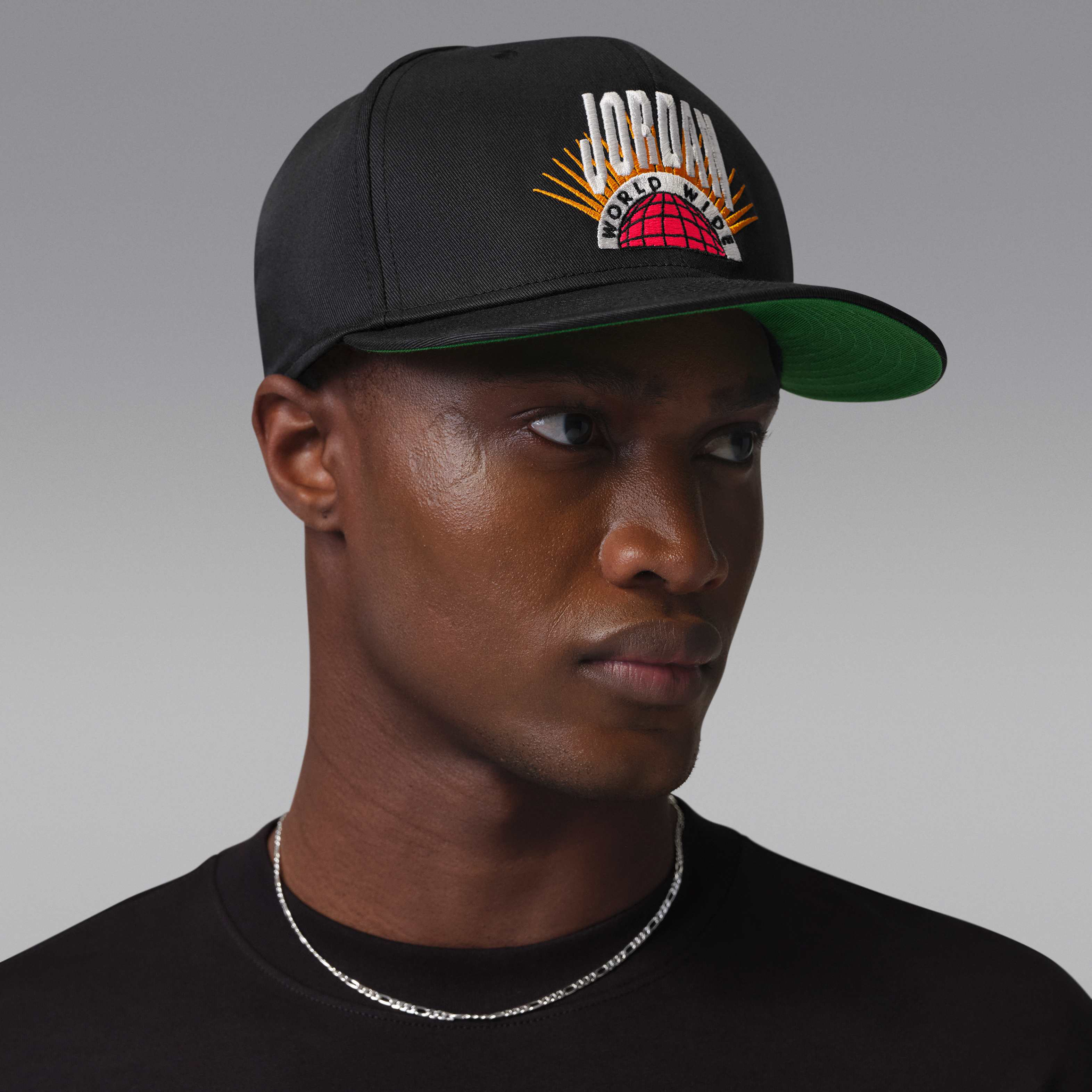 Jordan Essentials Pro image number 2