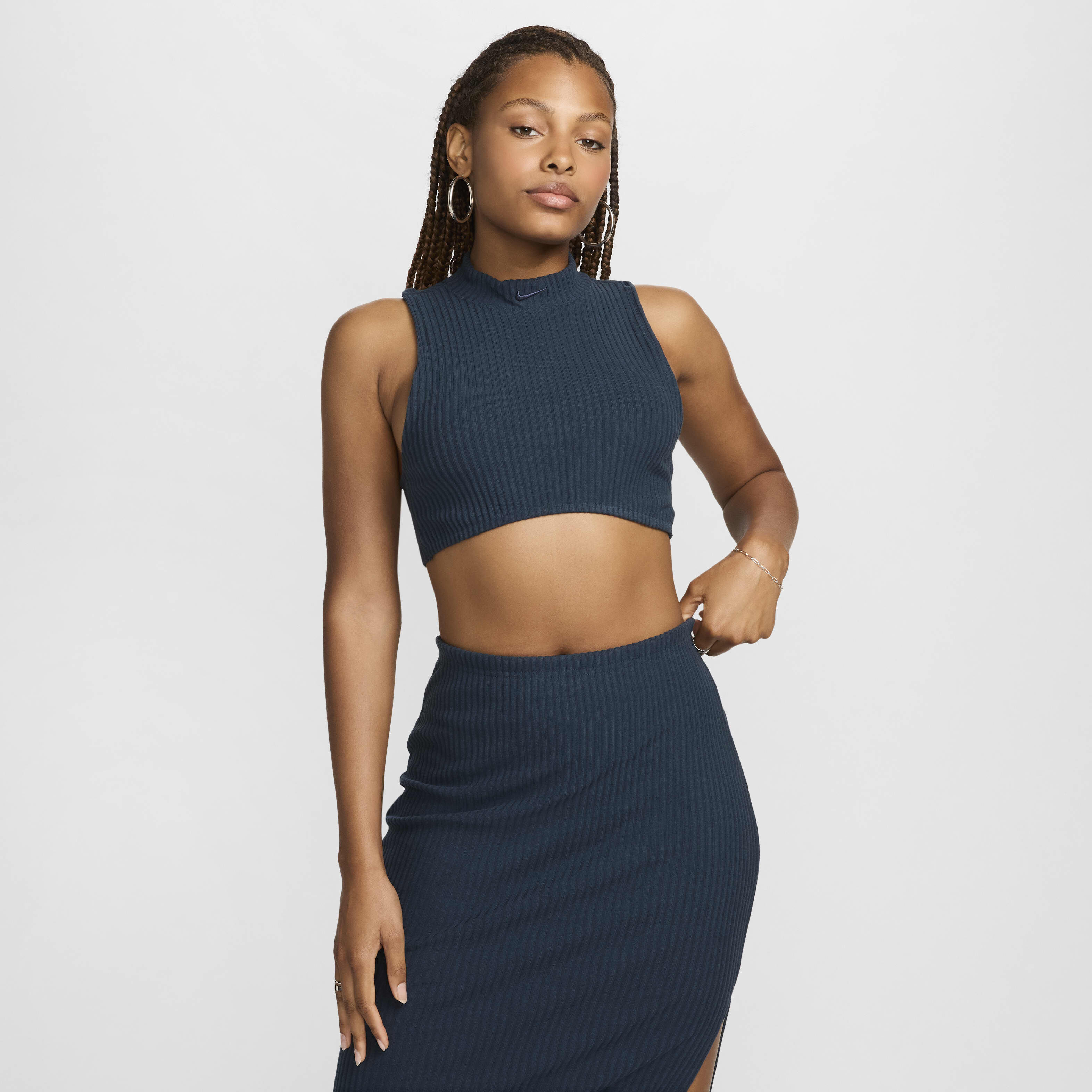 Mock neck cropped top hotsell