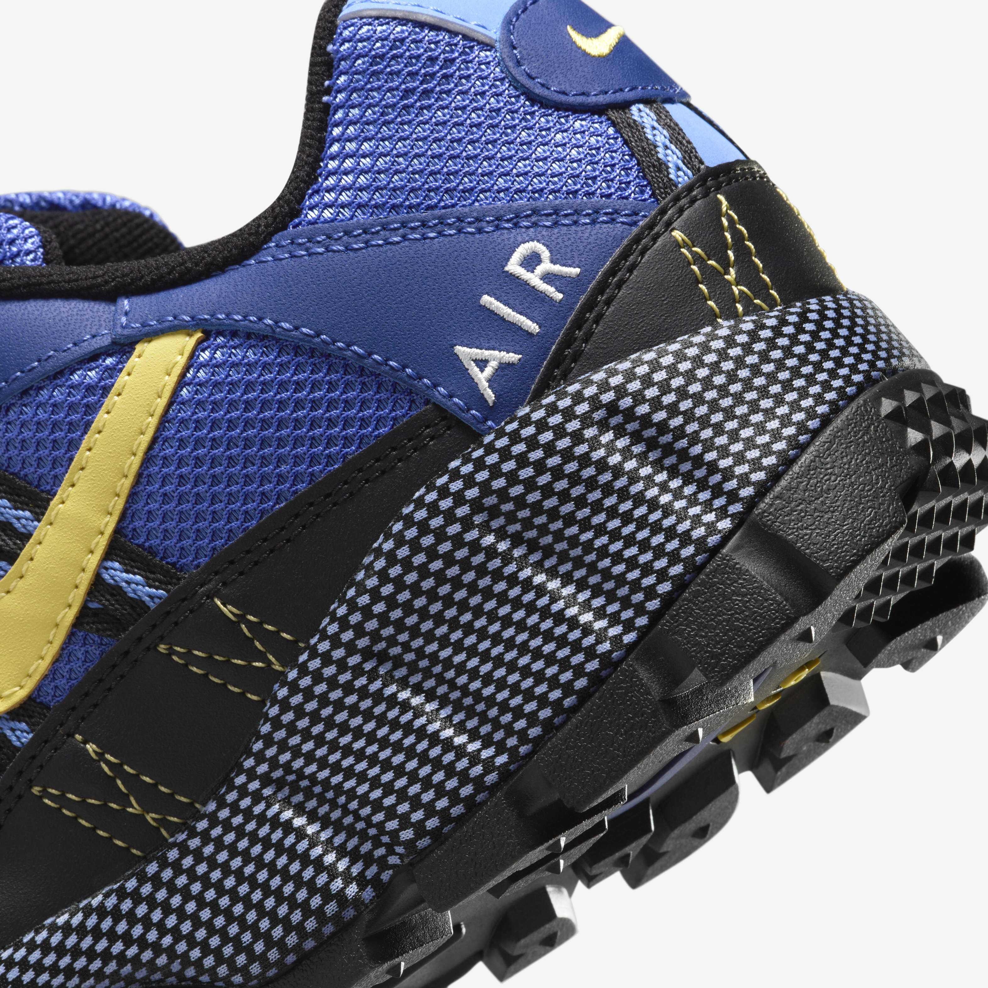 Buy Nike Air Humara Men display picture 3